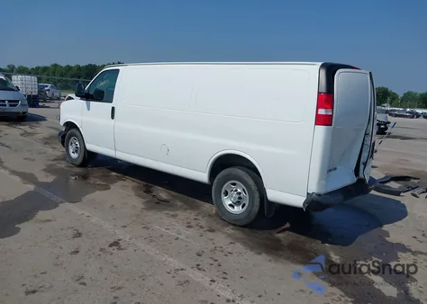 2017 Chevrolet Express 3500 Work Van from USA, damaged, VIN 1GCZGHFG4H1337704